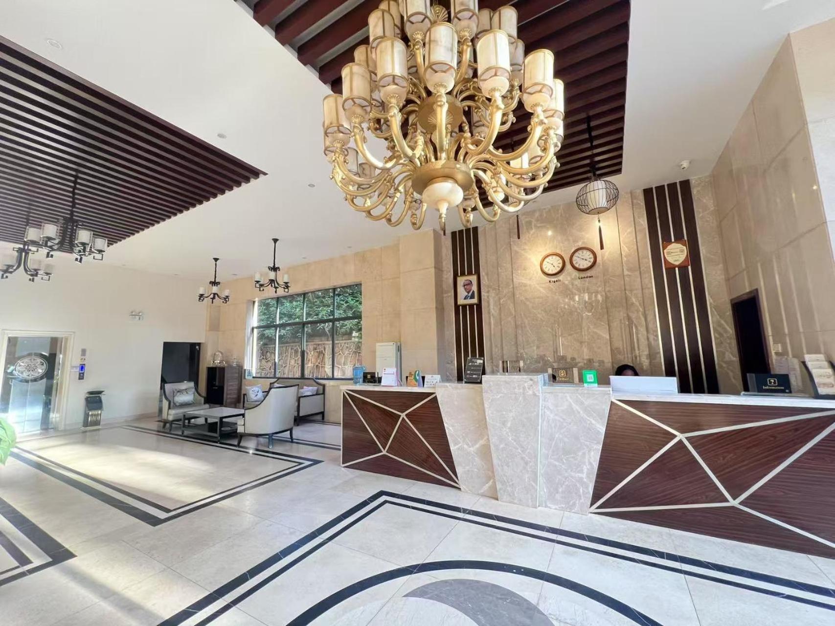 Dmall Hotel Kigali Buitenkant foto