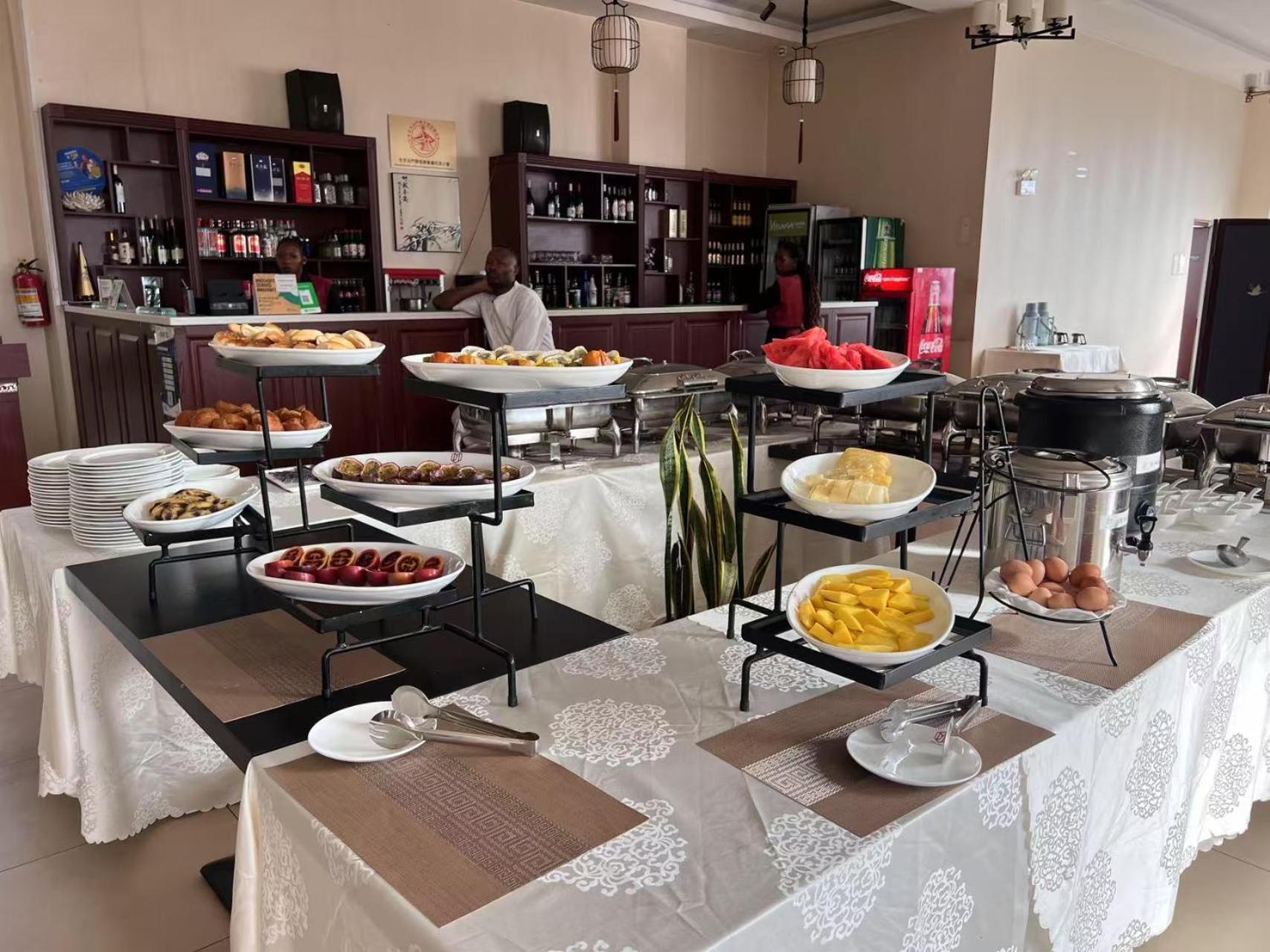 Dmall Hotel Kigali Buitenkant foto