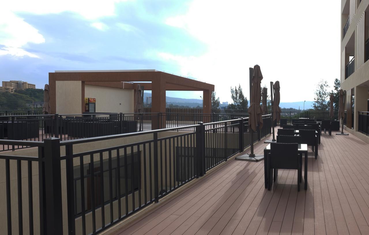 Dmall Hotel Kigali Buitenkant foto
